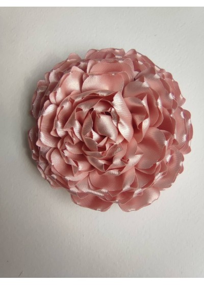 Ръчно изработена Сатенена роза на брошка цвят Пепел от роза